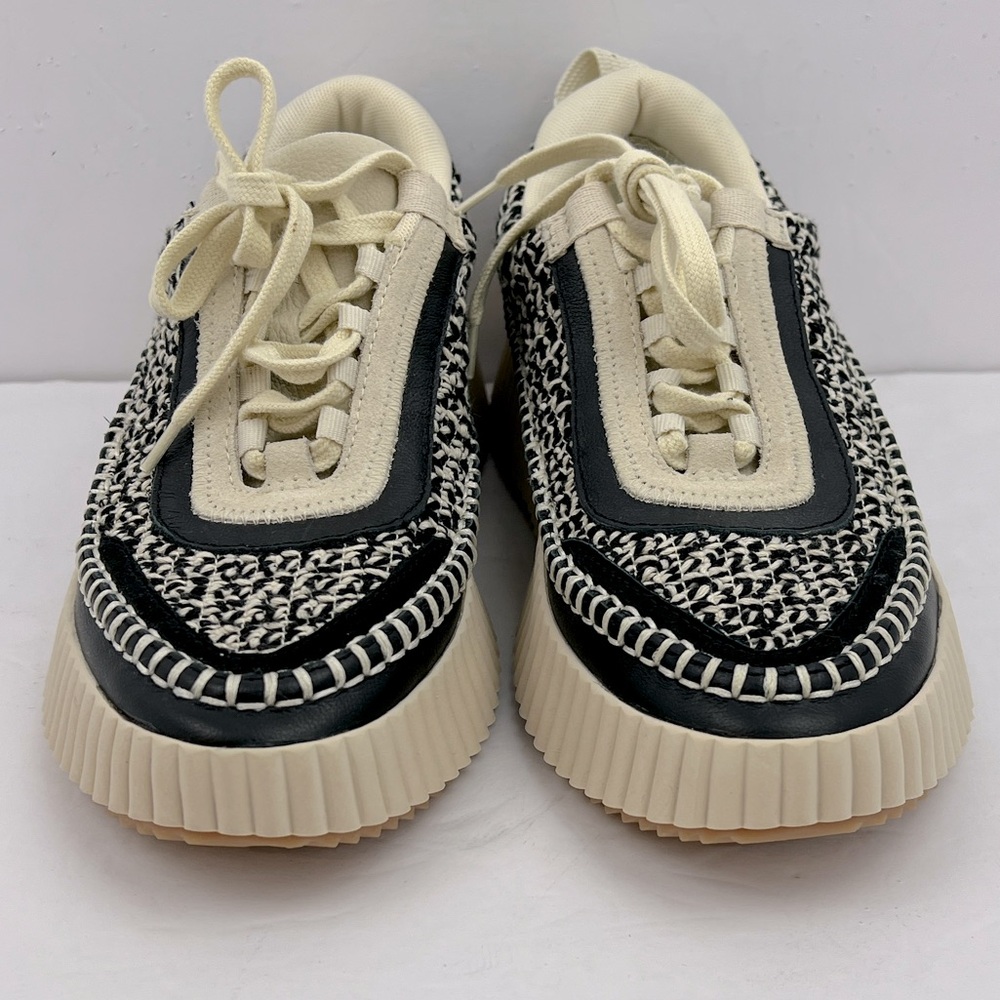 DOLCE VITA, CREAM & BLACK WOVEN KNIT SNEAKERS/ WALKING SHOES, WOMEN’S SIZE 9.5 - Picture 2 of 16